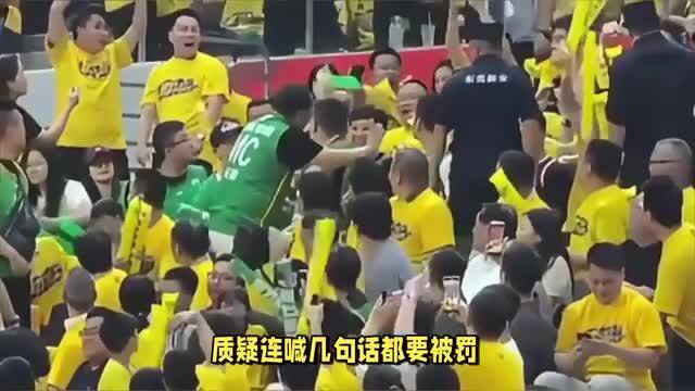 韦德体育首页-精彩对决引发球迷热议，赛场人气飙升的简单介绍